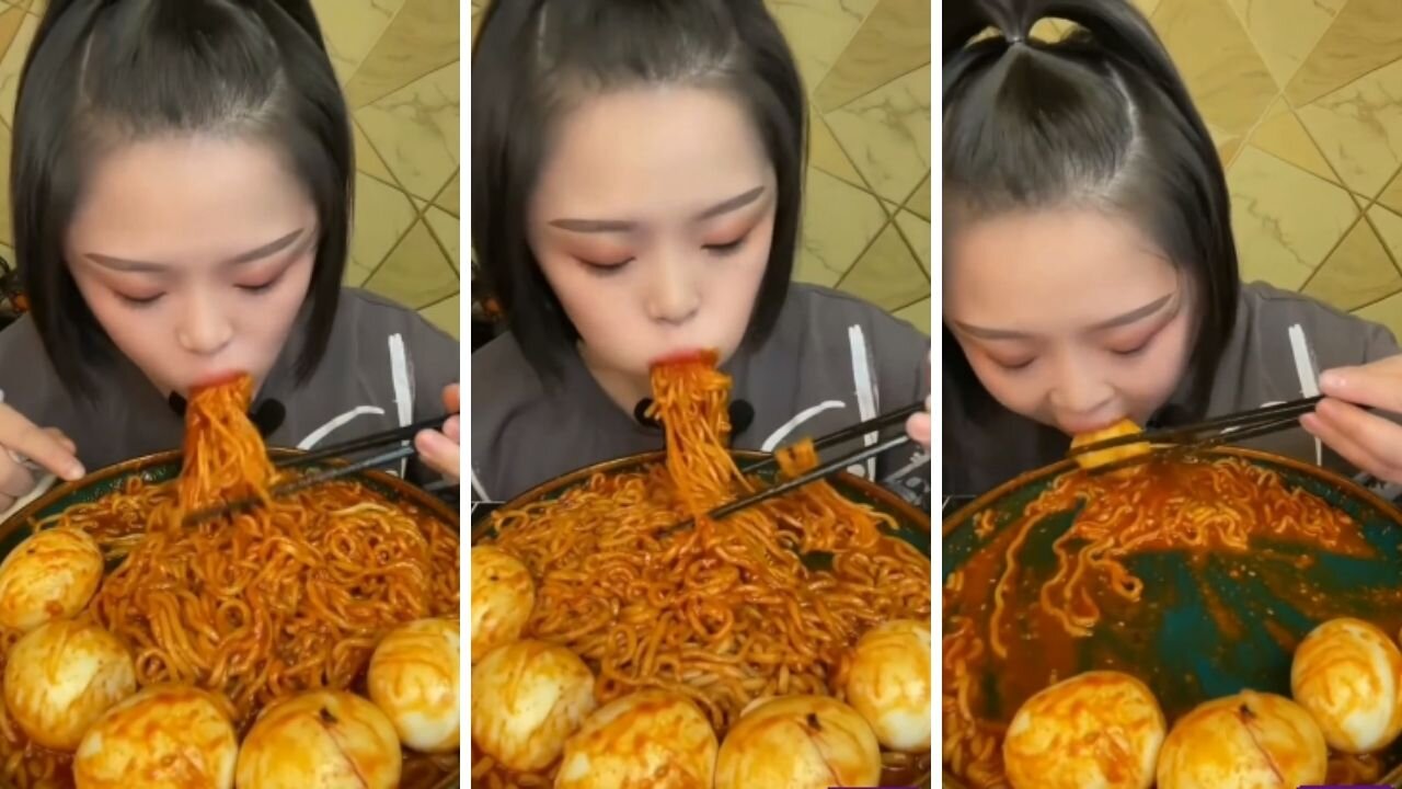 ASMR Eating EGG Noodles 🍜 Mukbang #8