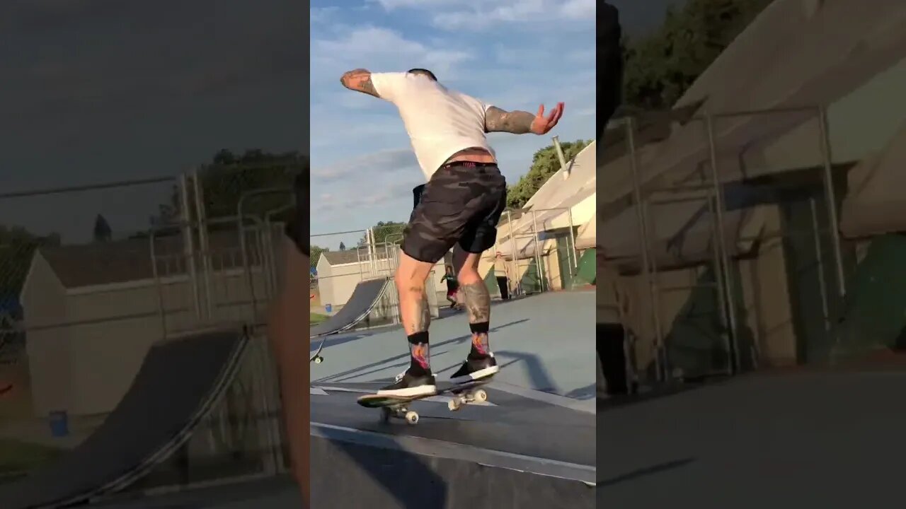 Cody McEntire of snake farm co switch tre and switch flip front crooks #skateboarding #skate #slomo