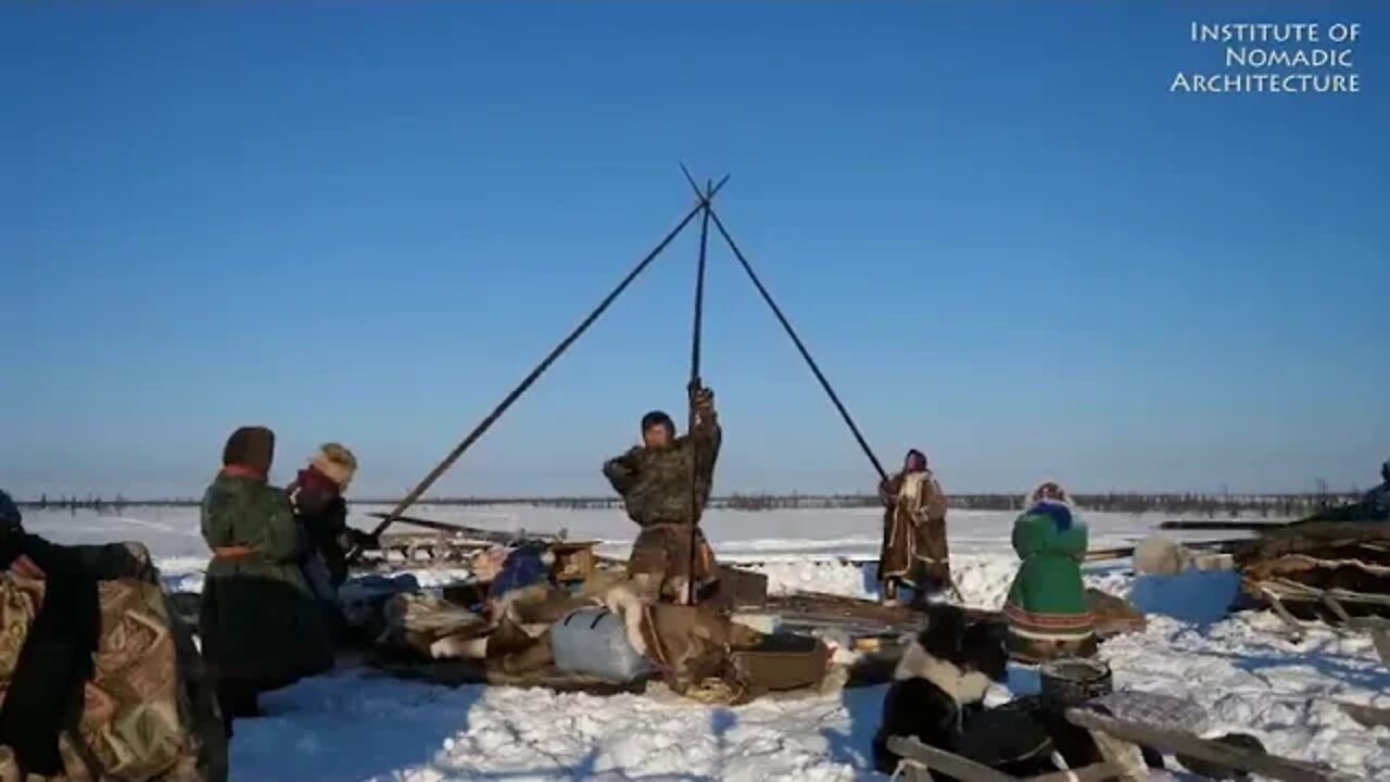 Warmest = Tent = on = Earth = = Pitching = in = the = Siberian = Arctic = Winter Ненецкая палатк