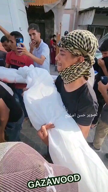 Can you keep a dead body straight as a piece of 2"x4"? Pallywood productions can!