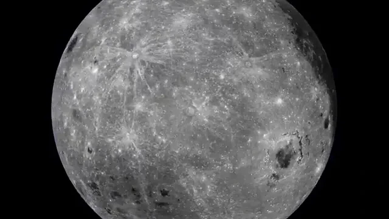 A full rotation of the Moon