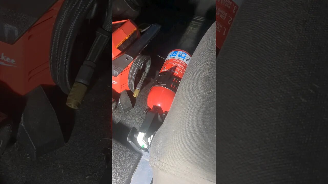 #leaves + #equipment = #fire Do you carry #fireextinguishers I do now after 15 years! 😲🤦