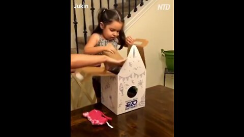 Girl Receives Bear With Voice Recording of Deployed Dad