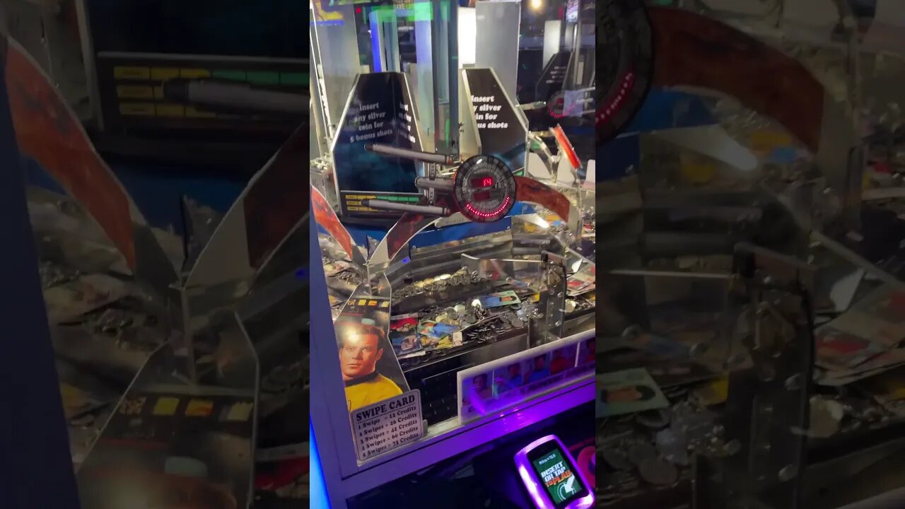 Star Trek Machine at Dave and Buster’s #startrek #enterprise #startrekenterprise