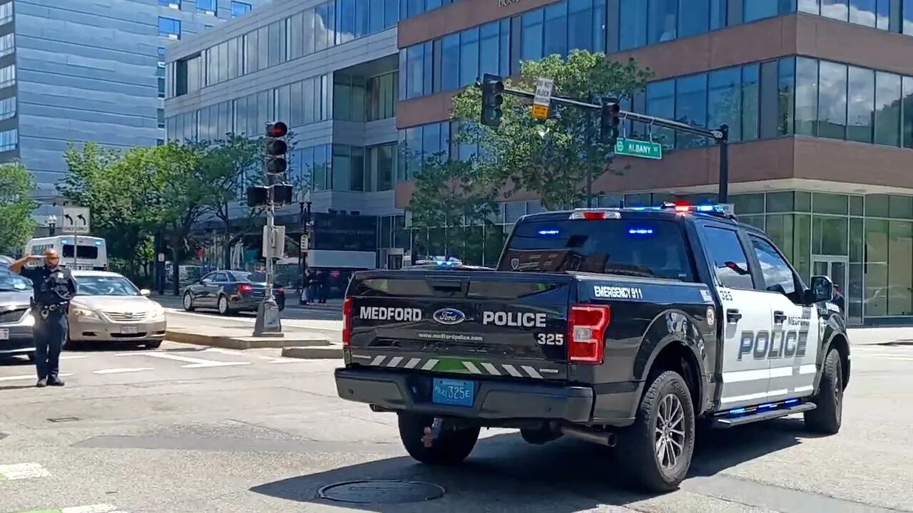 everyone showing their support for a Fallen Hero