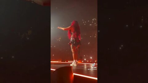 Mira lo que pasa al final