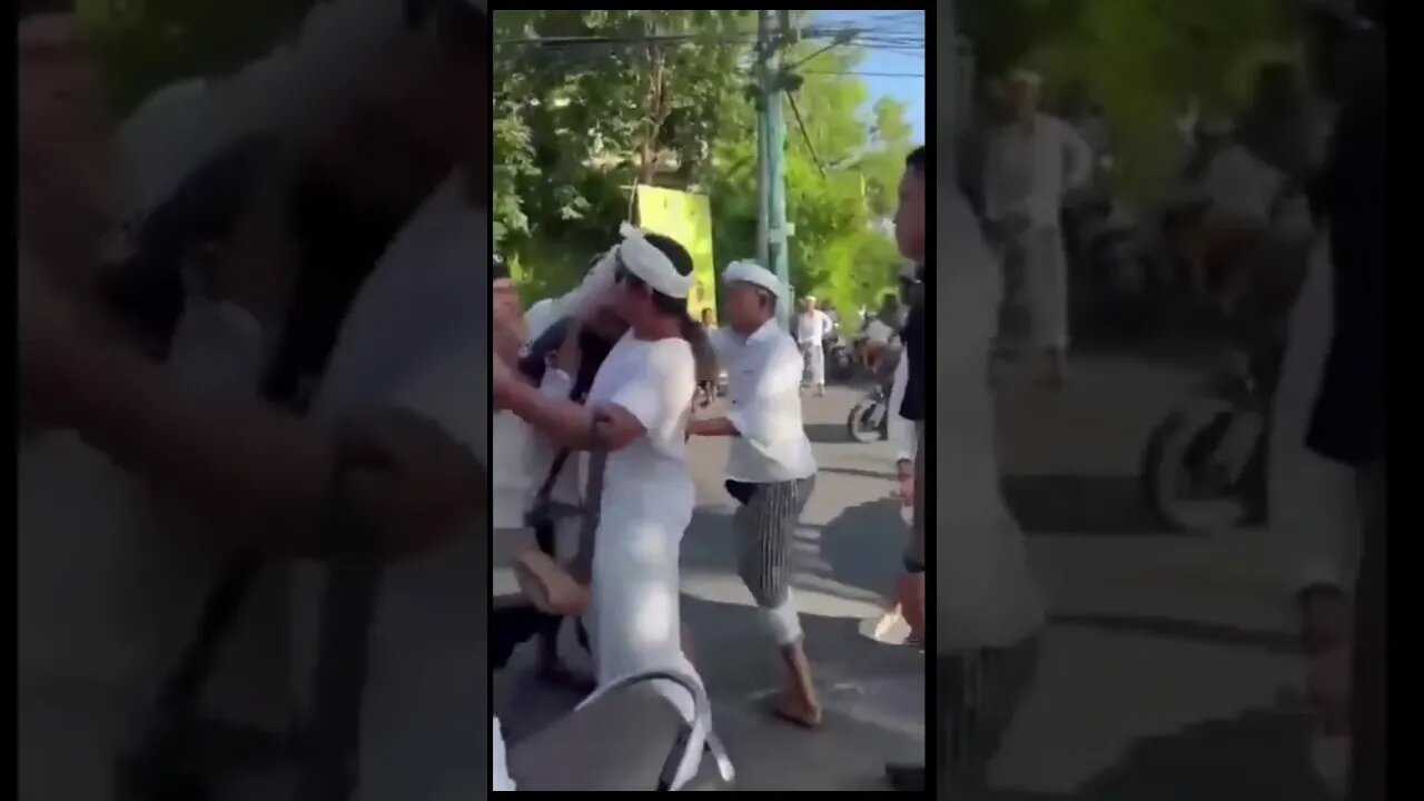 TOURIST ARE NOT SAFE !!!