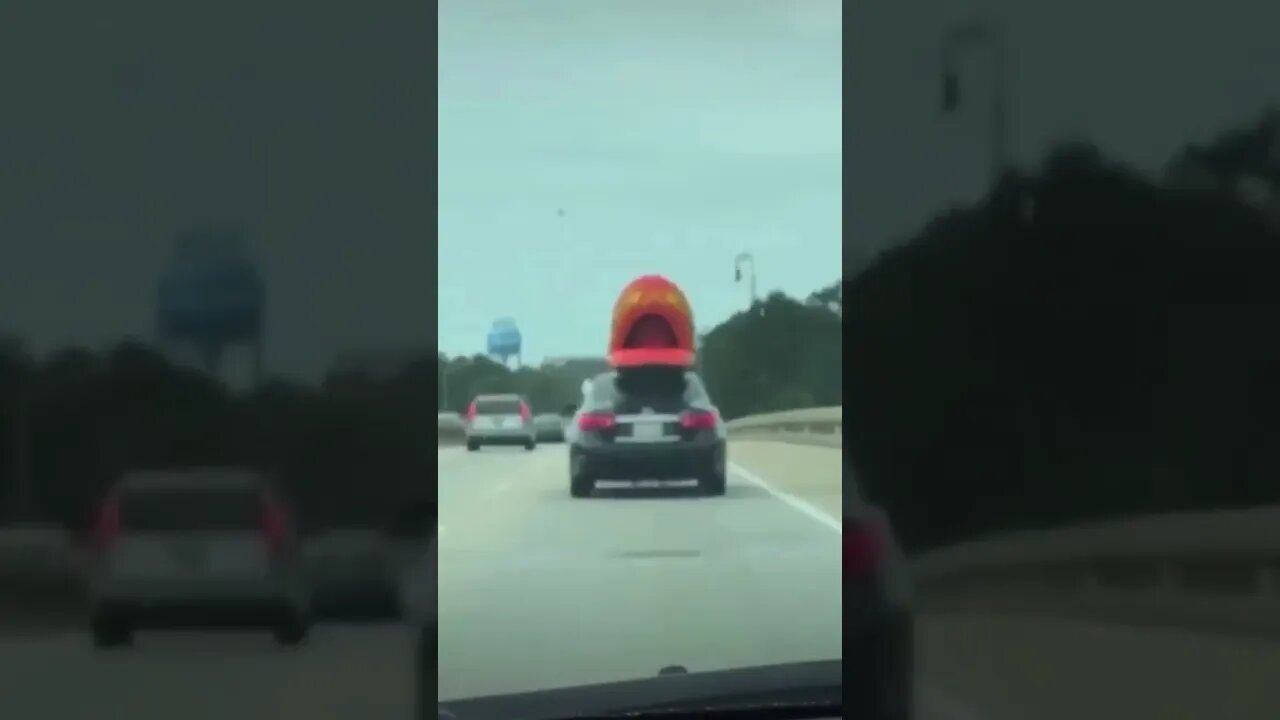 😂😂#foryou #foryoupage #fypシ #viral #cars