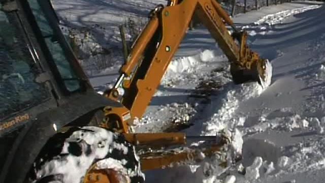 From The Vault: Good samaritans help neighbors stranded in snowstorm of 1996