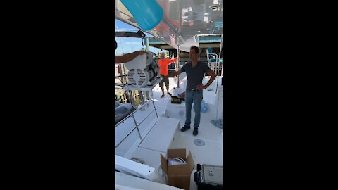 Getting the generator on the Lagoon 400