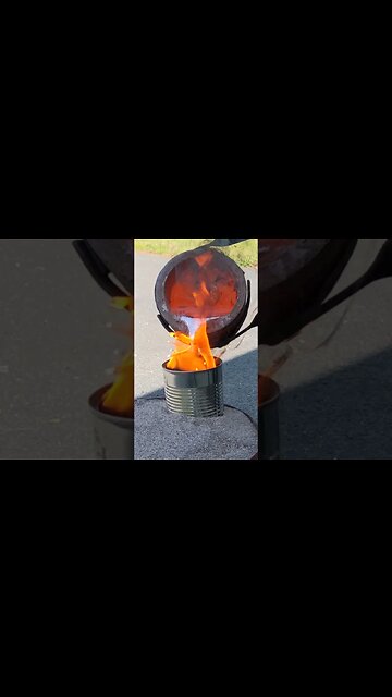 How Molten Metal is used in Metal Casting #metalcasting #shorts #shortsfeed