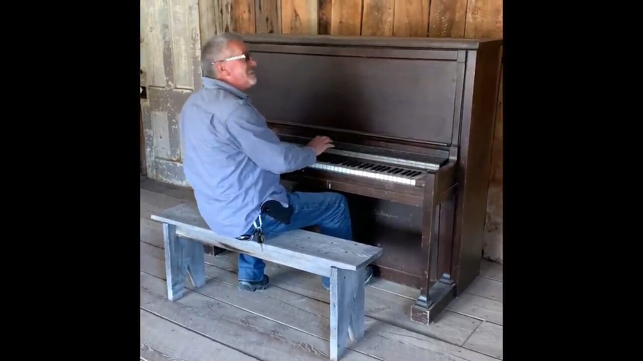 Piano man