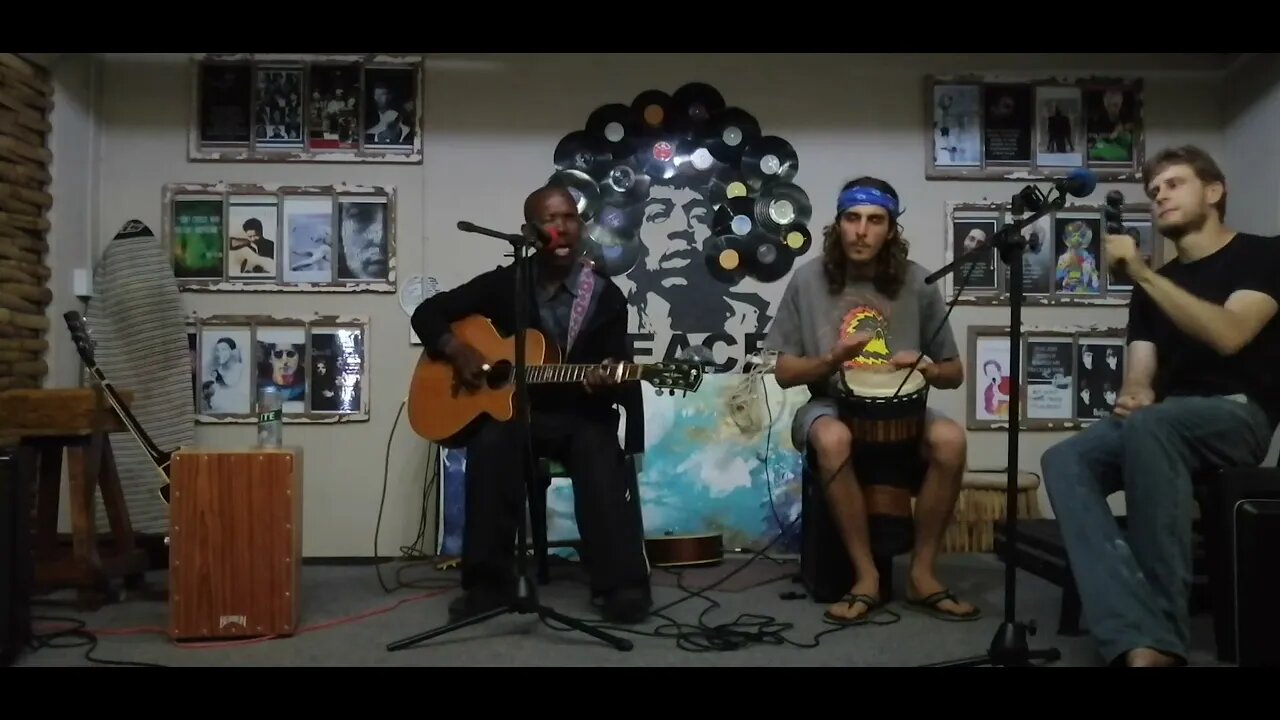 Enoch and friends - Live at WaVeS