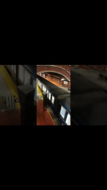 Stunning metro Namur departure #viralvideo #train #montreal #travel