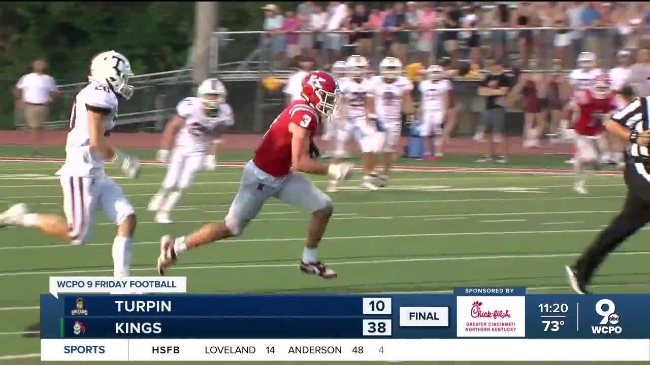Wyoming wins 69th straight regular season game