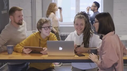 Free Stock Footage 4k Videos No Copyright Videos Peoples In Office,People,Office,Girls,Laptop