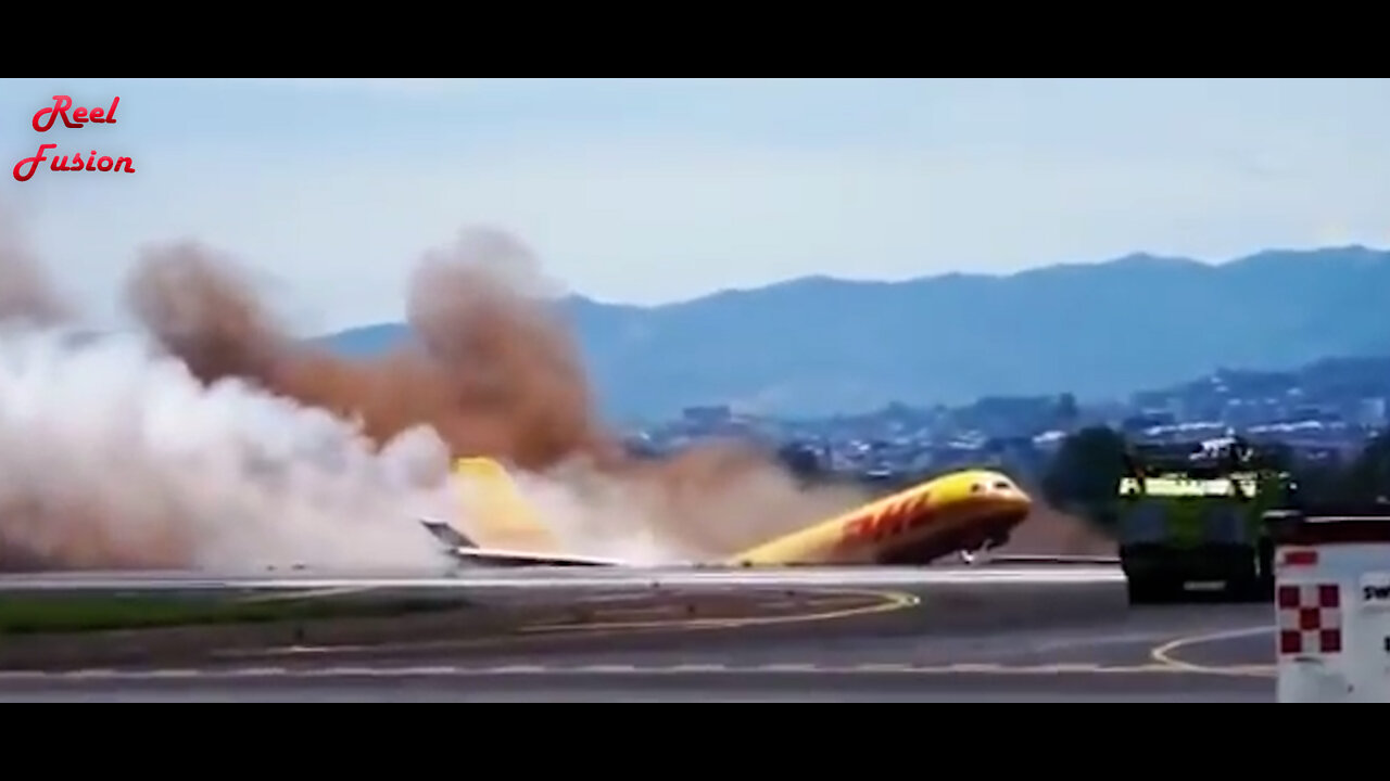 DHL Boeing 757 Plane Crashed in Costa Rica during Emergency landing!