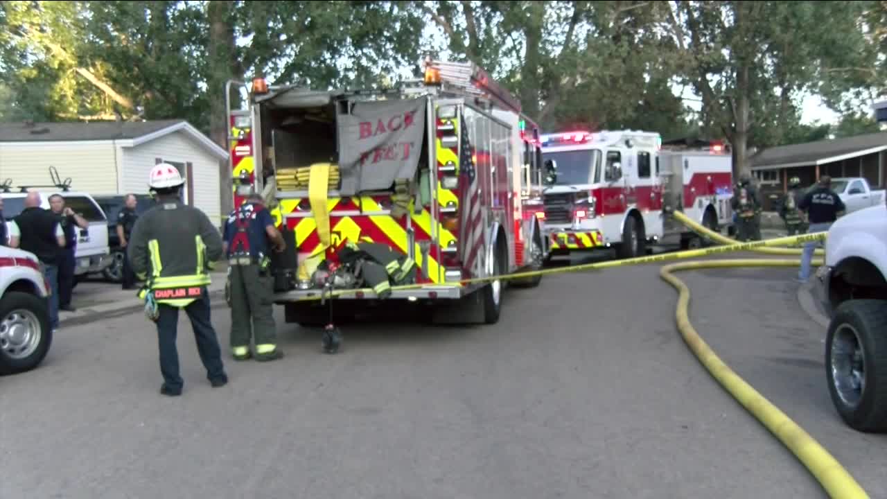 Structure fire leaves 1 dead in Fort Collins after bomb squad clears the scene