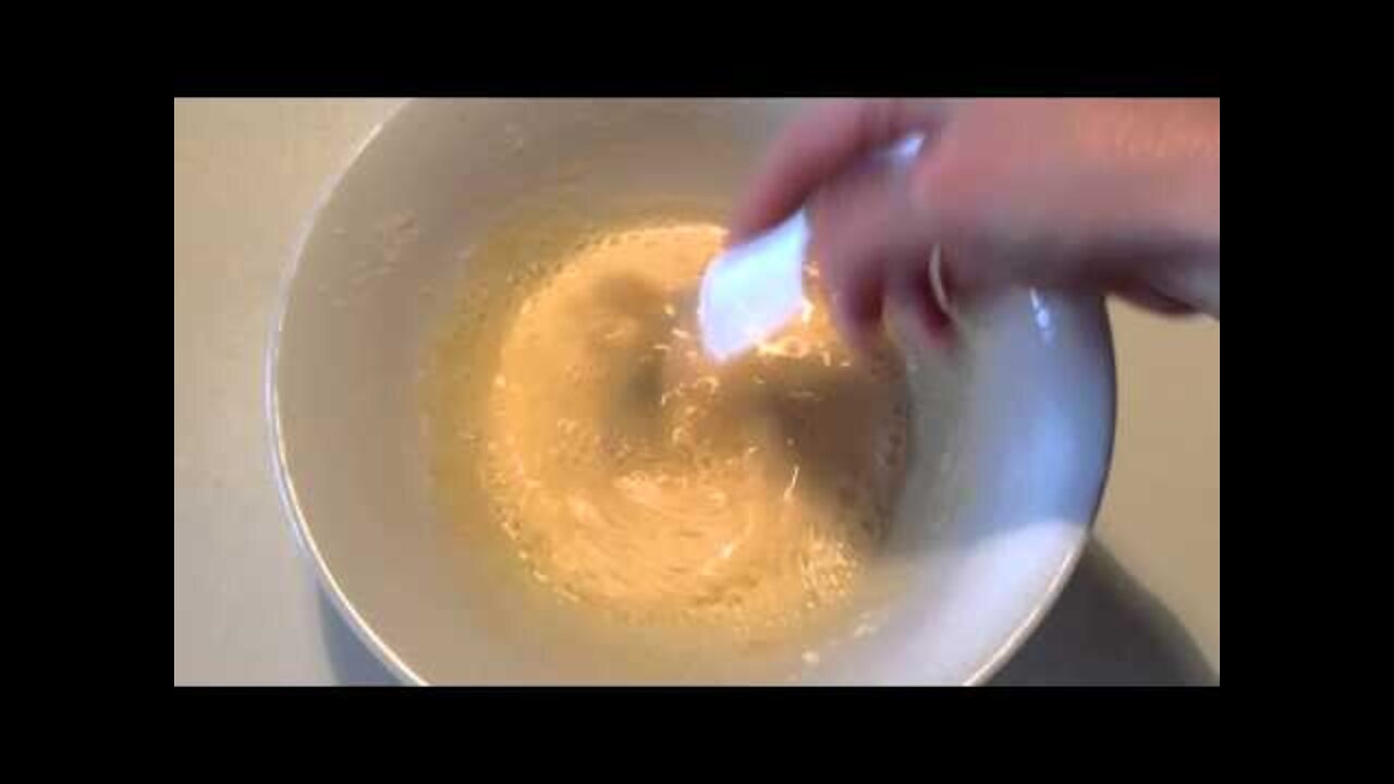 QUICK AND EASY PASTRY CREAM RECIPE - RECETTE DE LA CREME PATISSIERE INRATABLE ET RAPIDE