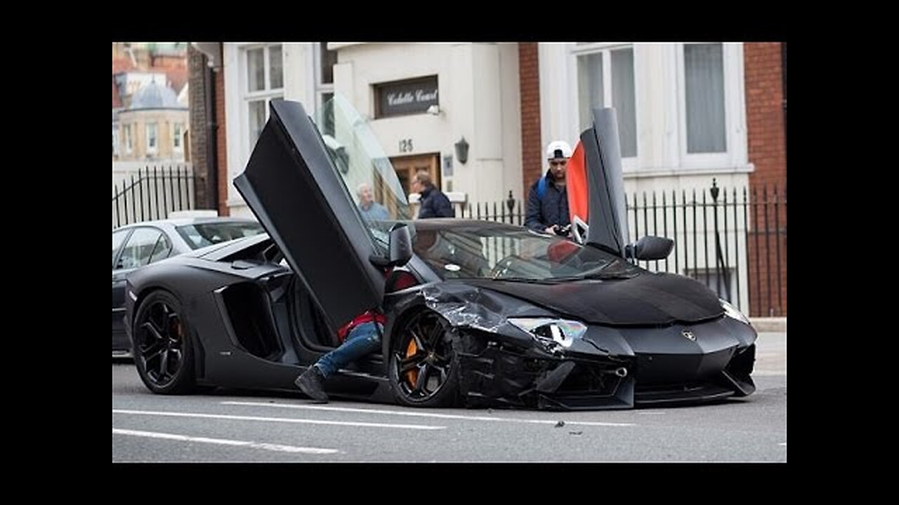 Supercar Crash Compilation