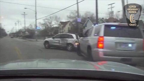 Woman takes troopers on crazy chase through Cleveland