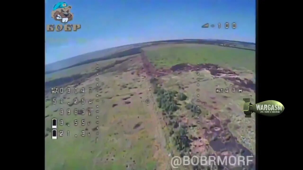 FPV drone swarm targets M2 Bradley fighting vehicle near Orekhov