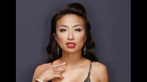 Jeannie Mai Attends Premiere Of Her 1st Christmas Movie On Lifetime #christmasinthespotlight