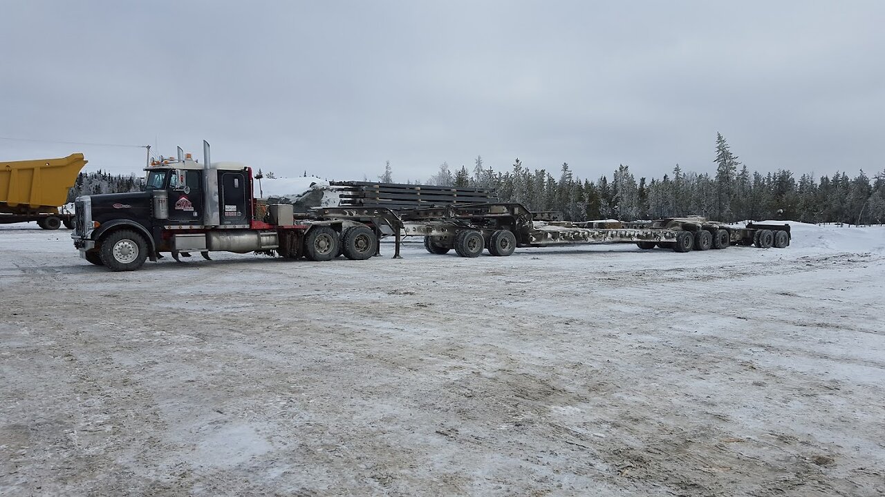 Ice Road Trucking: Storm Coming In, Stay Away From The Pink 🚚❄🌪