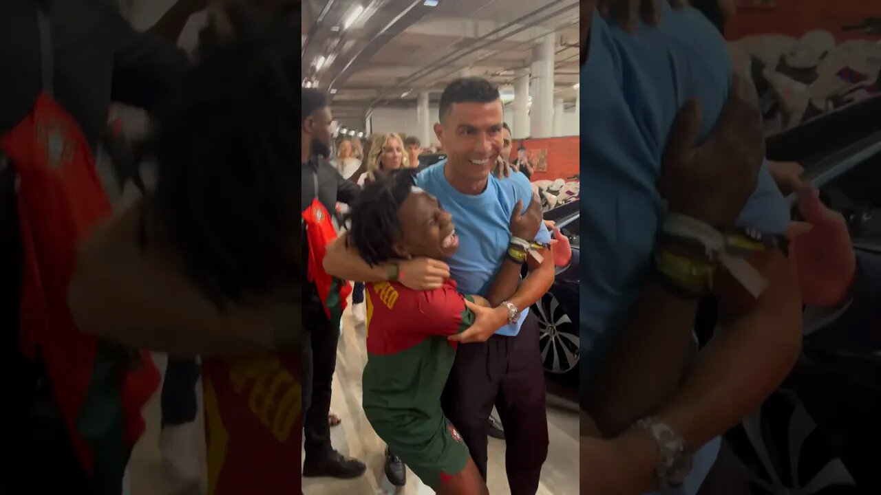 Cristiano Ronaldo meet football team fan