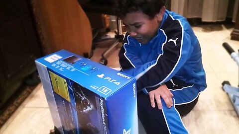 mom buys kid a fake PS4 for Christmas! MUST WATCH!!!