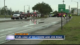 700 gallons of diesel fuel leak after crash in Palm Beach County