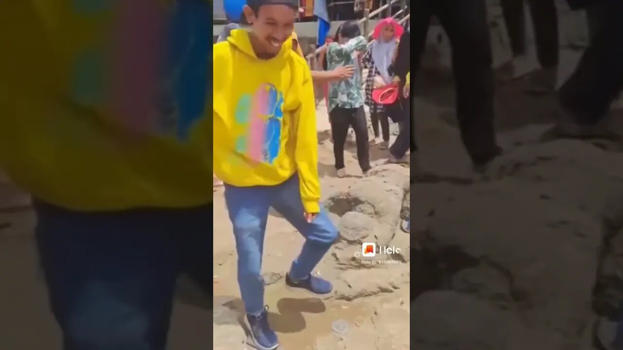 Viral !! Aksi seorang pria injak kepala batu maling kandang! 🌚⚡️🔥
