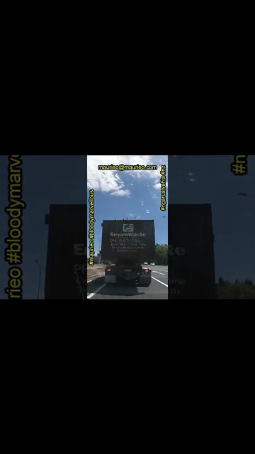 maurieo #shorts SIGNS