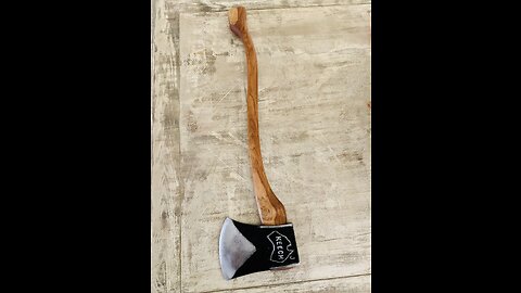 Keech timber axe