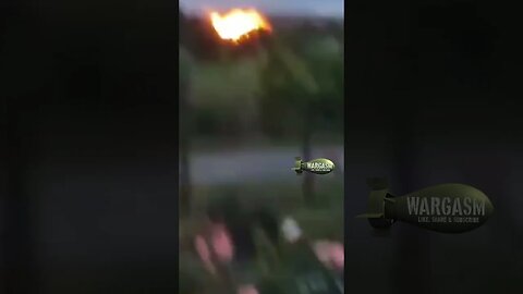 Rare video of Russian Geran-2 kamikaze drone daytime arrival