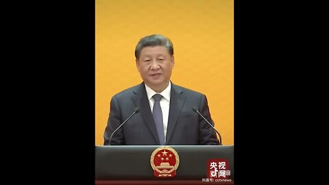 习近平和彭丽媛出席特别午宴，欢迎来参加北京冬奥各国首脑，但普京已经飞回俄罗斯，早早离开了。