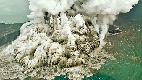 Indonesia Raises Alert Level For Volcano That Triggered Deadly Tsunami