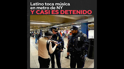 Joven se lleva susto de la policía al tocar música en el metro