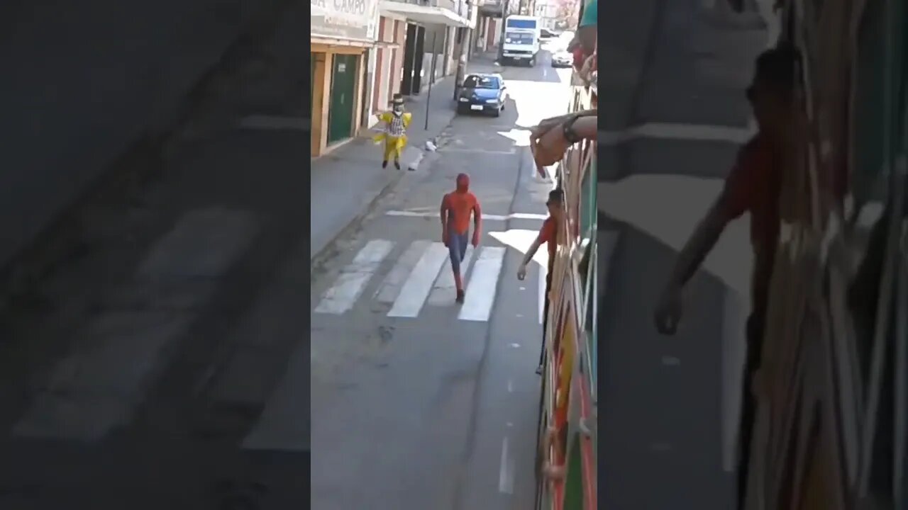 SUPER PULO NINJA DO MÁSKARA, BEN10 E FOFÃO DANÇANDO NA CARRETA DA ALEGRIA TREM BALADA, LIKE 2