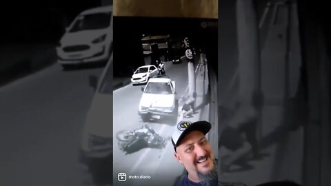 Esse não MORREU POR SORTE, não tem o que fazer papai…