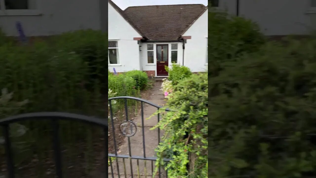 Car park and nearby area enjoy