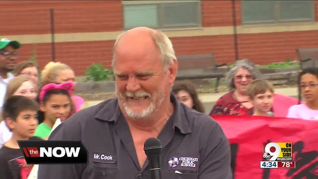 Beloved Sands Montessori custodian 'Mr. Bob' named Janitor of the Year