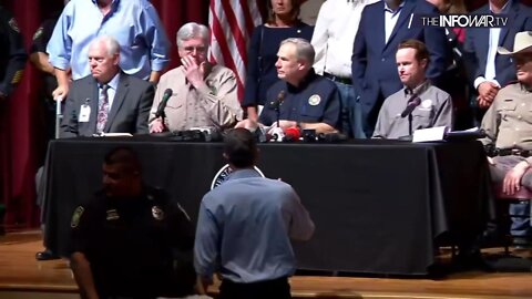 Beto Crashes Governor Abbott's Uvalde Shooting Press Conference