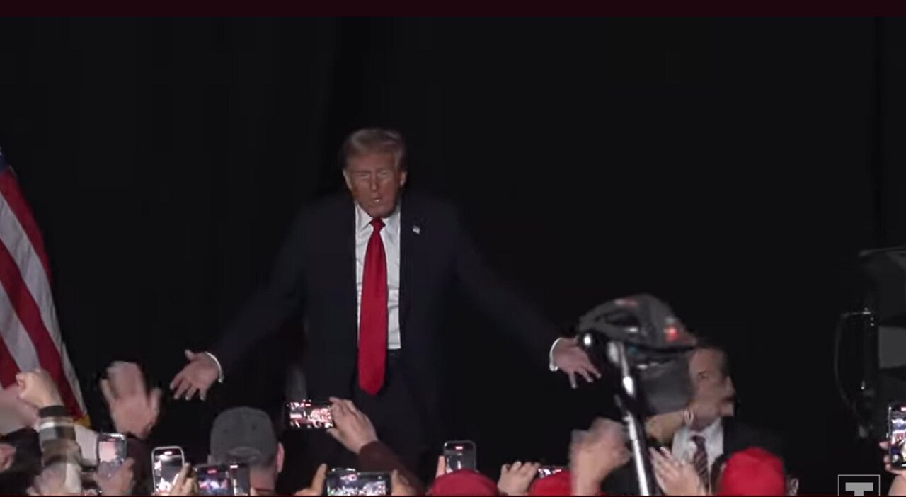 President Trump in Warren, MI