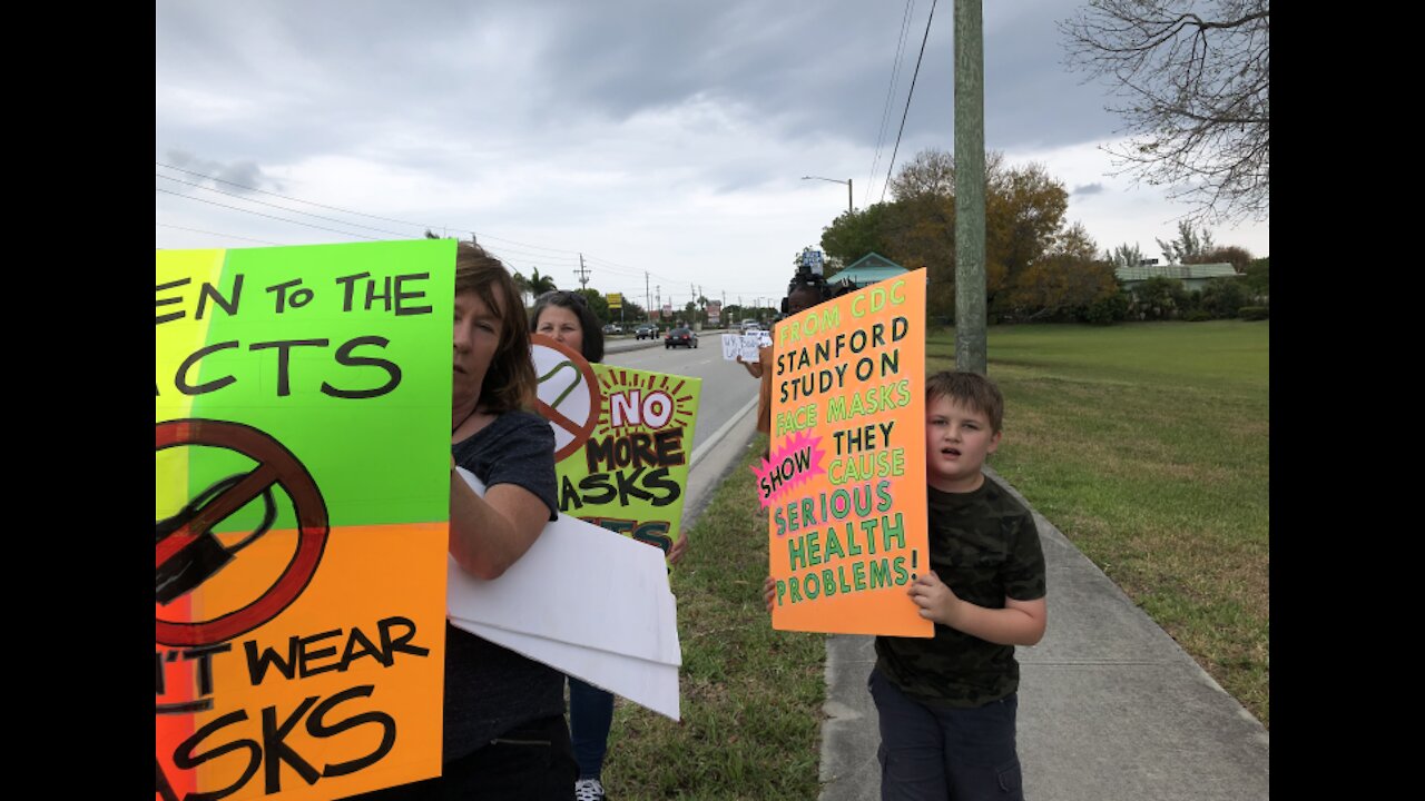 School District of Palm Beach County board members get earful on face masks