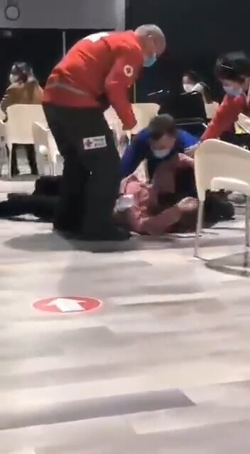 One more reaction/coincidence after the Covid vaccine?