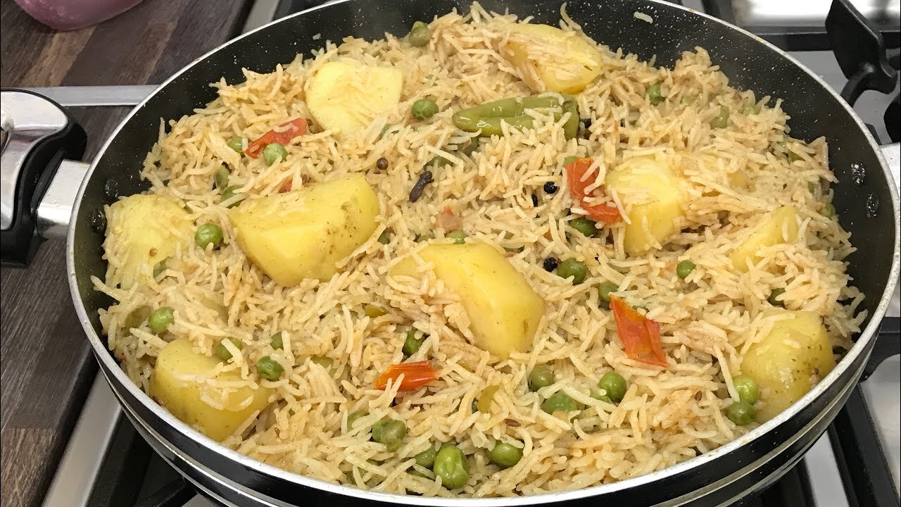 How to cook Aloo mattar pulao