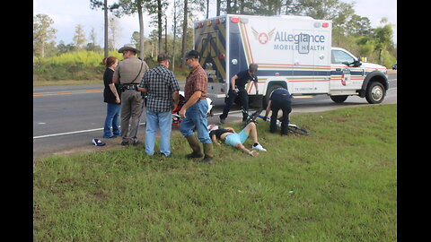 BICYCLIST STRUCK BY PICKUP, PROVIDENCE TEXAS, 11/04/24...