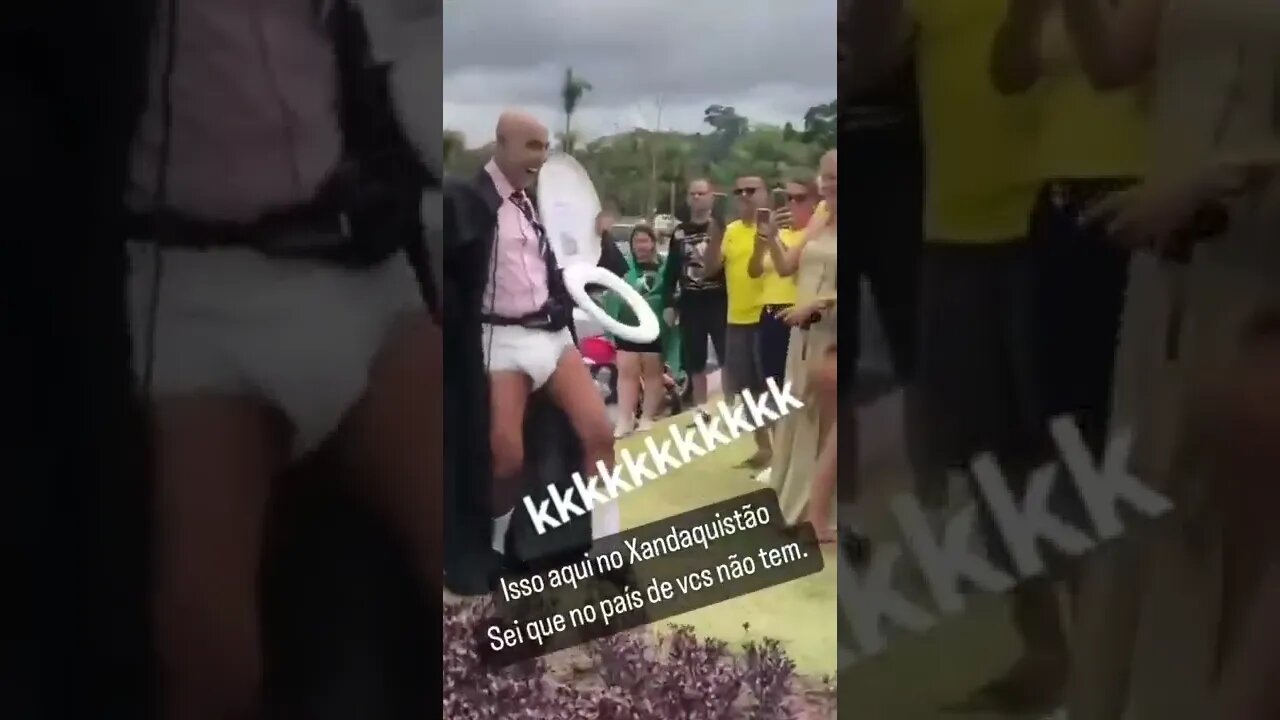 video 2022 11 15 19 38 50