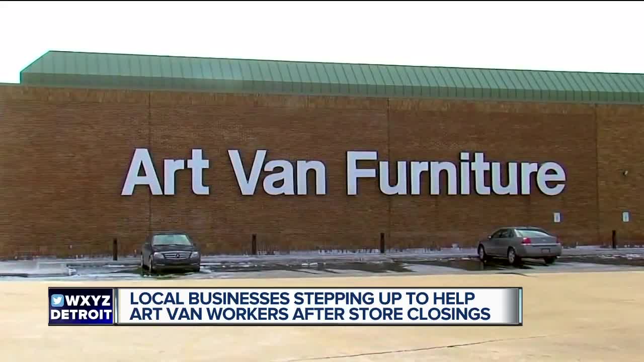 Long lines form at metro Detroit Art Van locations during liquidation sales